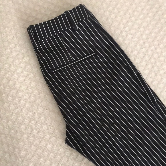 Weather stripes - Picture 3 of 3